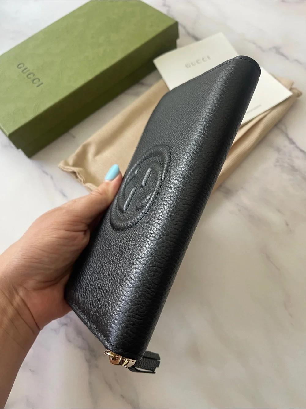 $1,170 New, Authentic Gucci Black Pebbled Leather Zip Wallet with Interlocking G - Picture 8 of 13